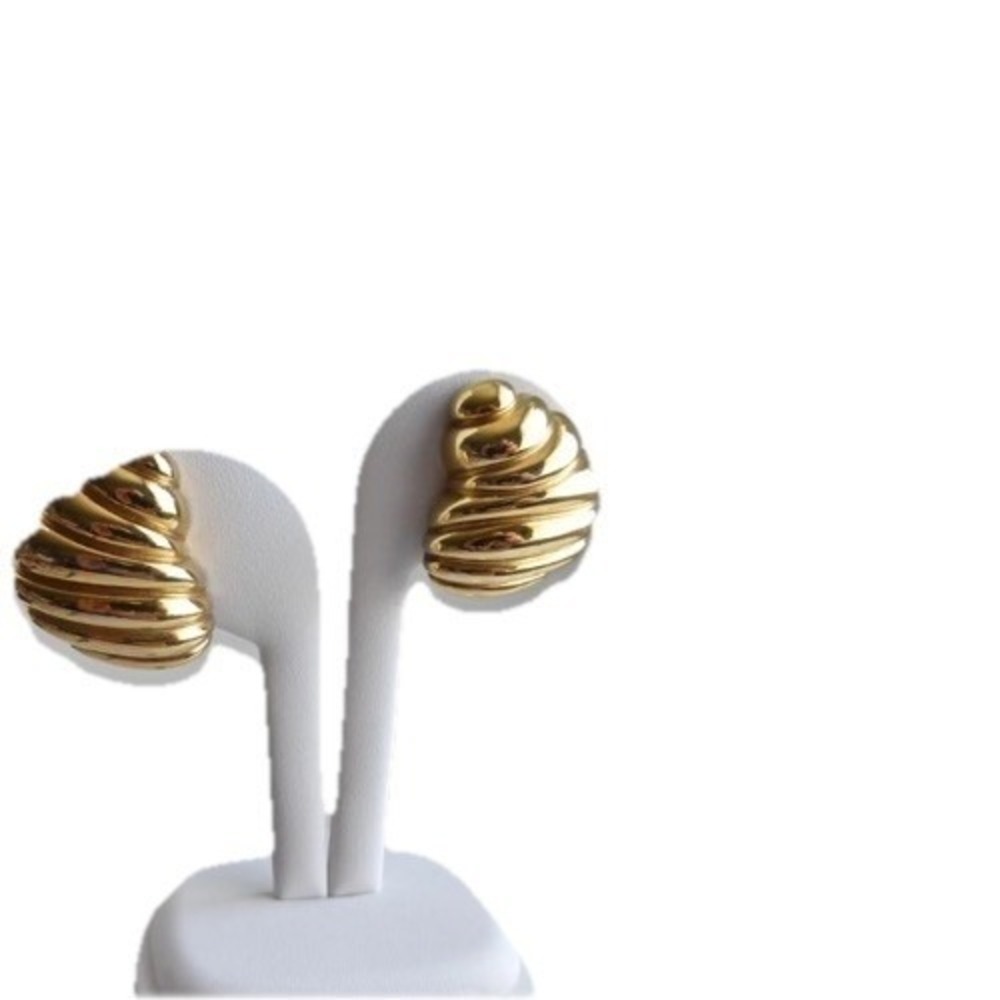 Vintage Givenchy Earrings Gold‎ Tone Designer Signed Swirled Heart Day To Night - Picture 2 of 6